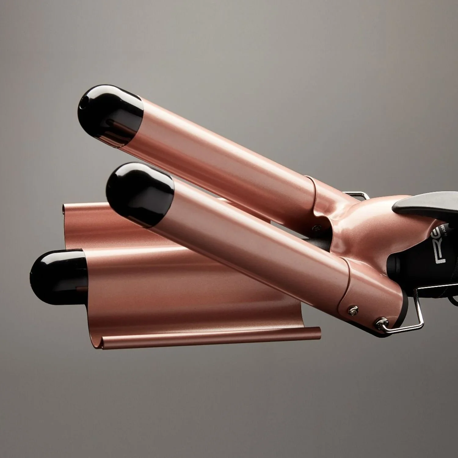 RED BY KISS Triple Barrel Waver 1" - Image 2